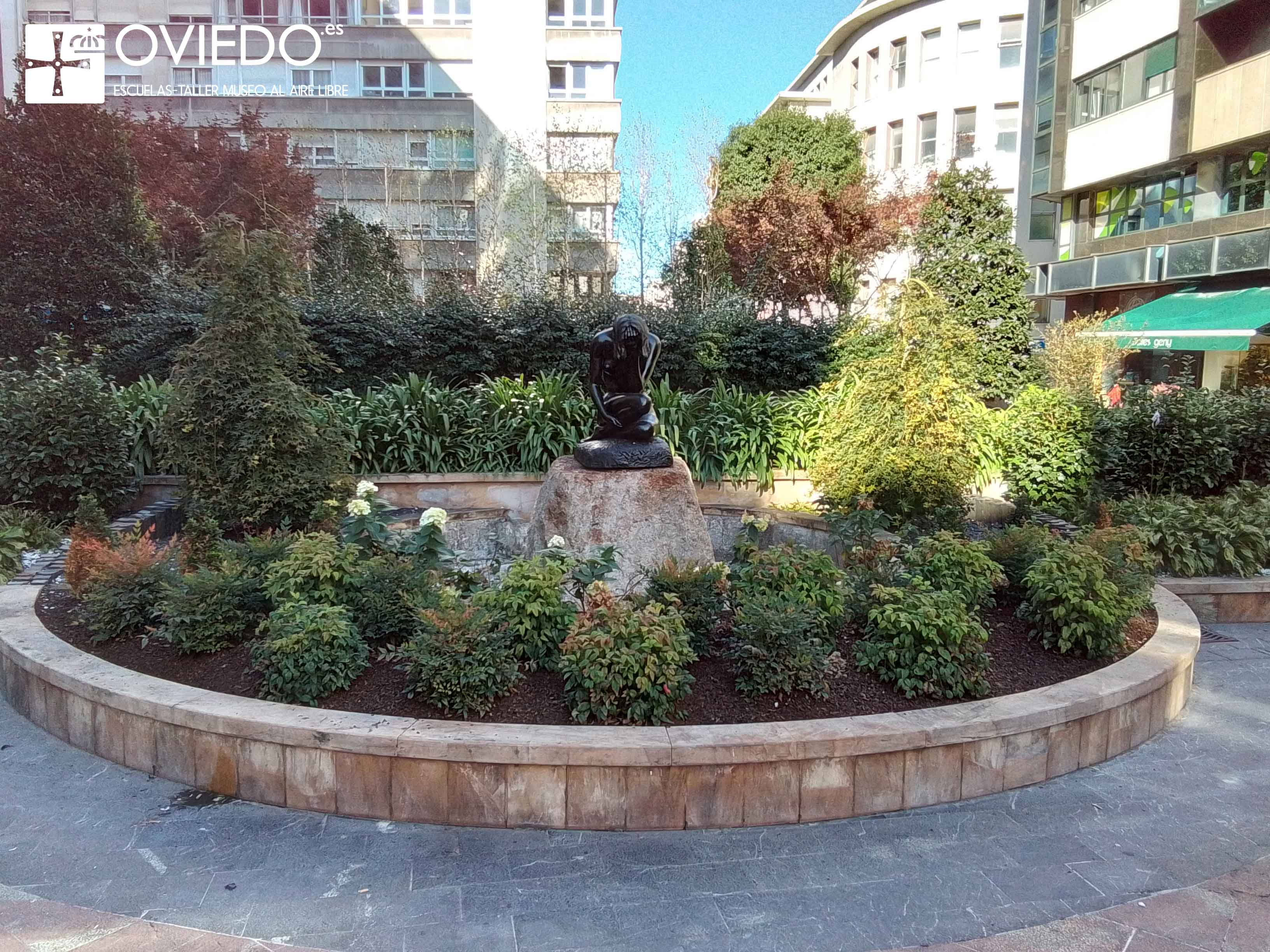escultura completa mavi
